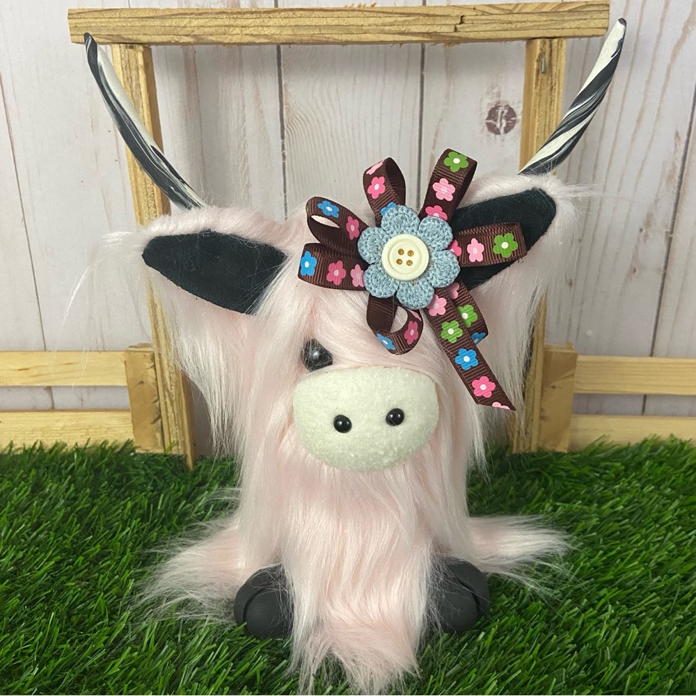 Light Pink Highland Cow Gnome Flower Bow Handmade Cottagecore Home Decor